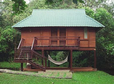 Ktdc Water Scapes Hotel Kumarakom Bagian luar foto