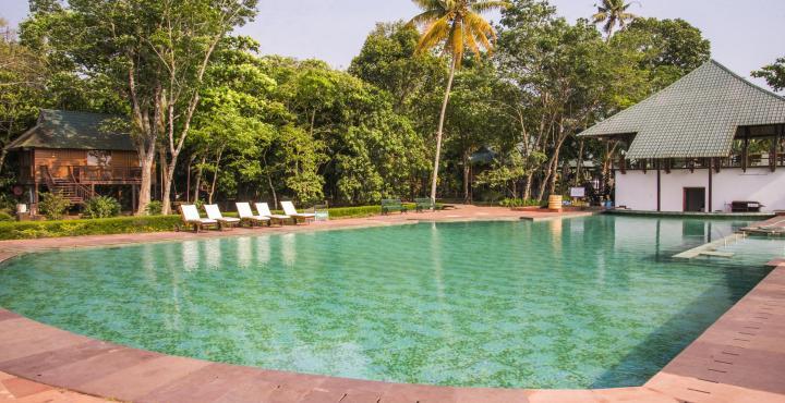 Ktdc Water Scapes Hotel Kumarakom Bagian luar foto